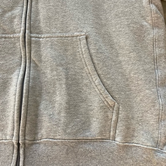 Aritzia Tna Cozy Fleece Boyfriend Zip Hoodie Heather Chrome Size Large - Picture 12 of 12